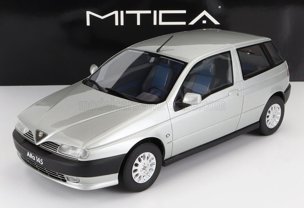 1/18 MITICA - Alfa Romeo 145 - 1995 - Argento - resina - resin model