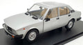 1/18 Mitica Die-cast Alfa Romeo Alfetta berlina 2000L 1978 argento