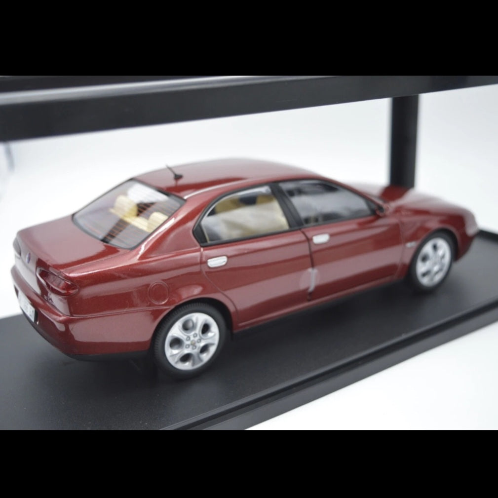 1/18 Mitica Die-cast Alfa Romeo 166 3.0 V6 1998 rosso proteo metal