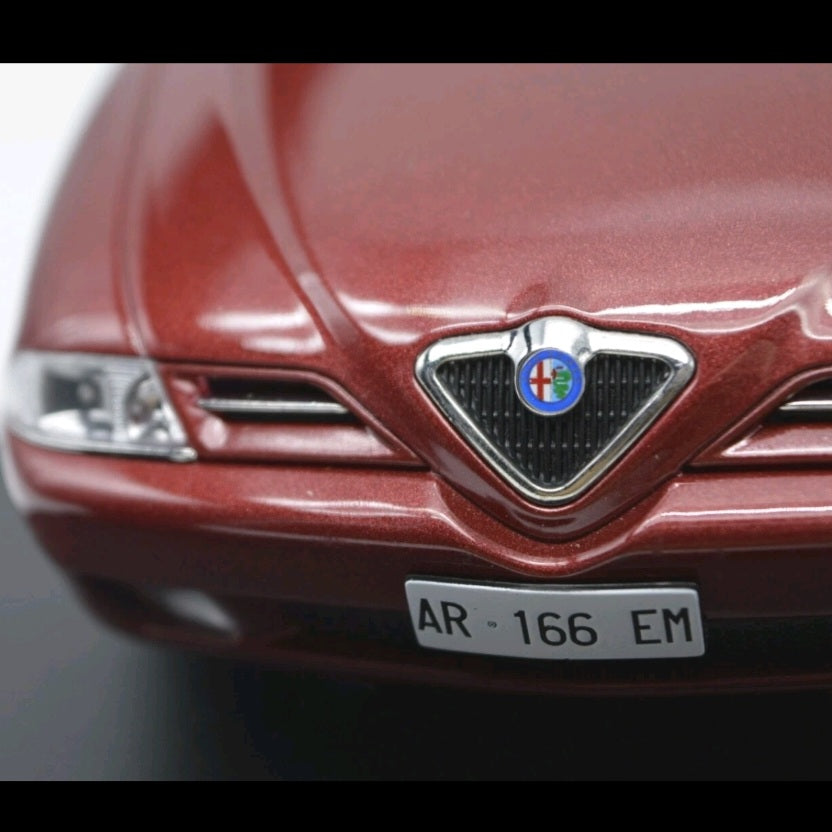 1/18 Mitica Die-cast Alfa Romeo 166 3.0 V6 1998 rosso proteo metal