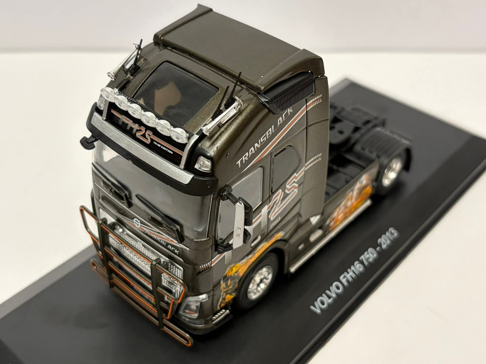 Camion Truck Tuning - Volvo FH16 750 25 Year - 2013 - Modello in Scala 1:43 - Nuovo