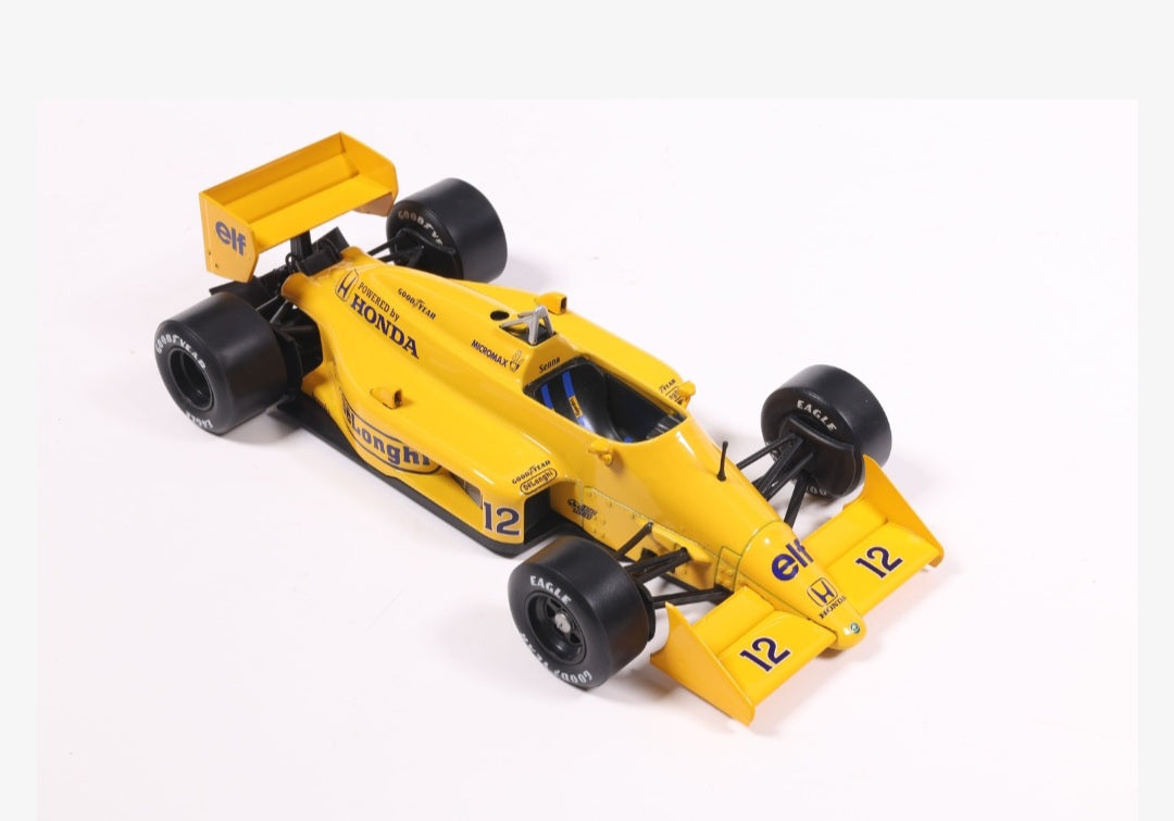 Lotus 99T - Ayrton Senna - 1987 - Modello F1 in Scala 1:24 - Nuovo
