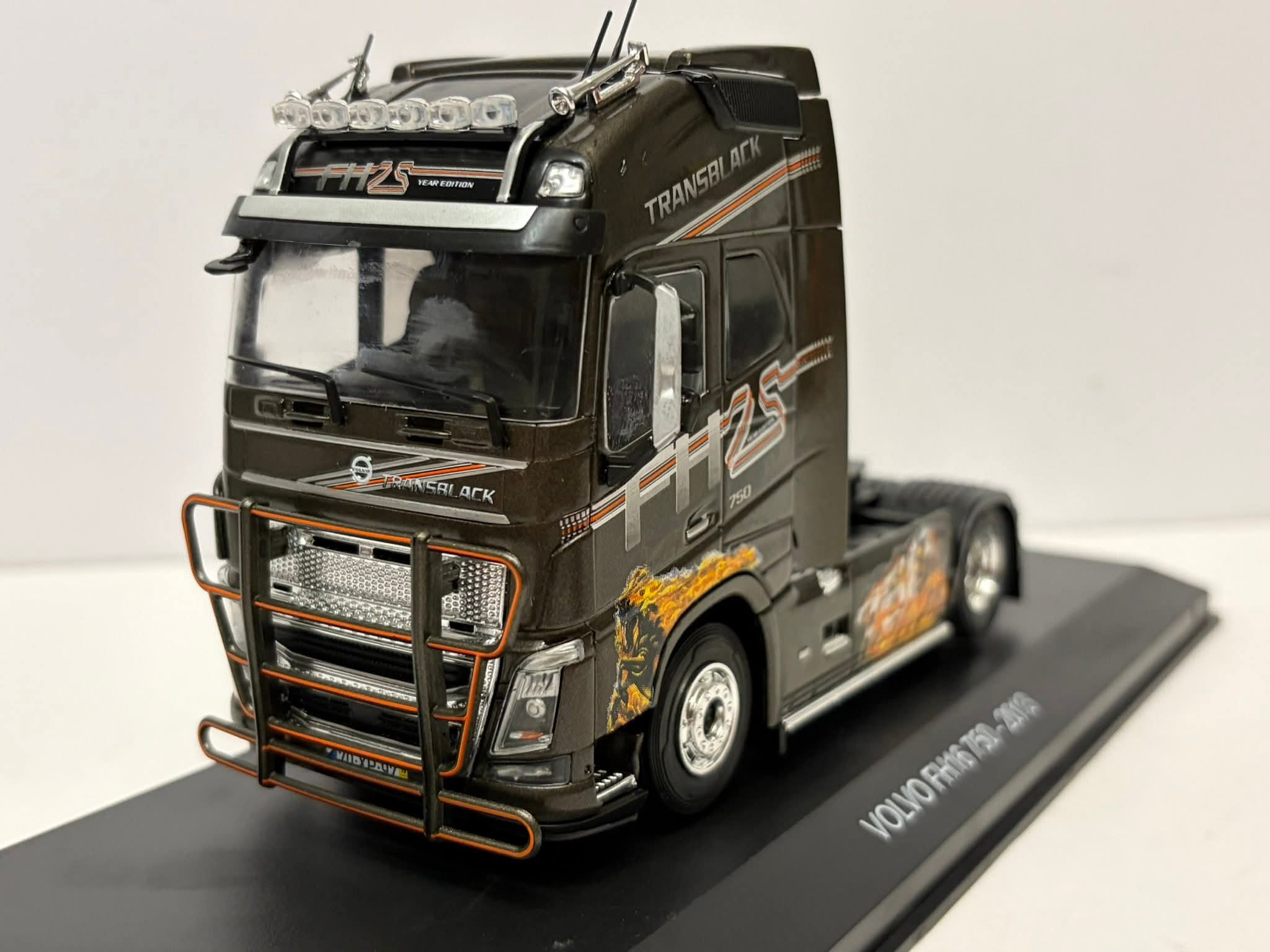 Camion Truck Tuning - Volvo FH16 750 25 Year - 2013 - Modello in Scala 1:43 - Nuovo